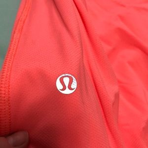 lululemon athletica Tops - Lululemon Workout Top lululemon athletica Tops - Lululemon Workout Top